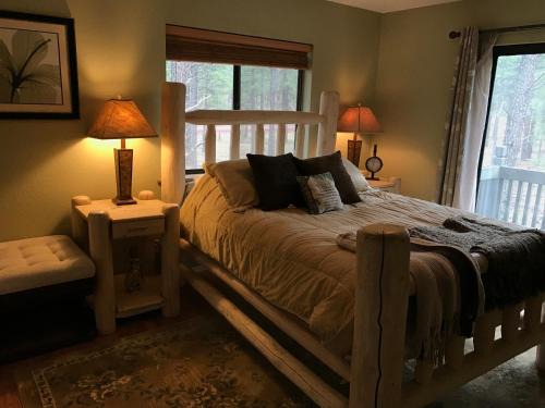 Grand Canyon 1bd Loft at Historic Wrigley Ranch-Suite with Horseback Riding, Hiking