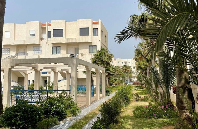 Grand Duplexe Mer et Piscine in Tangier