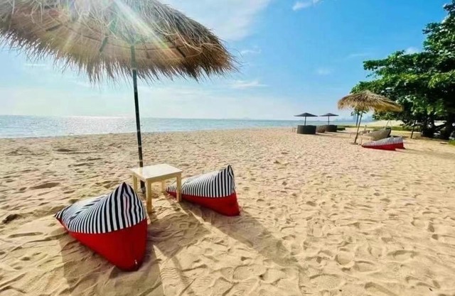 Grand Florida Beach condo