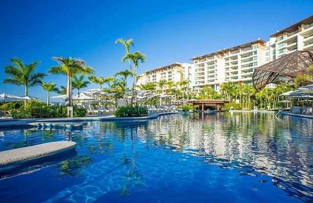 Grand Luxe Residence