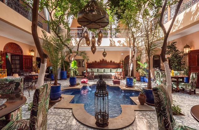 Grand Riad de Prestige, Piscine, Spa, Jacuzzi et Bien Plus, à Marrakech Medina
