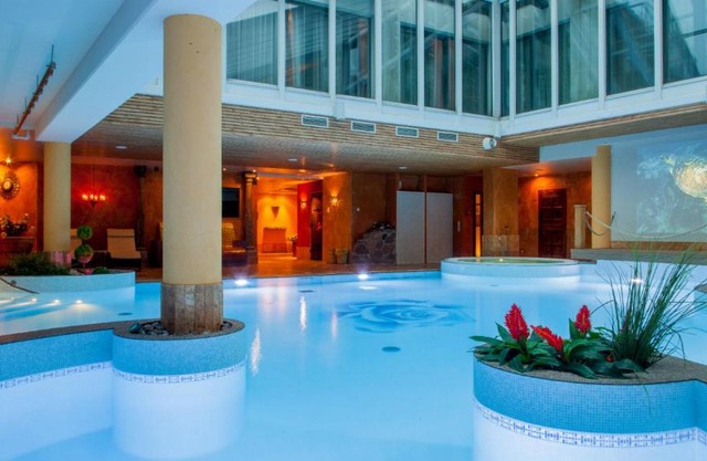 Grand Rose SPA Hotel