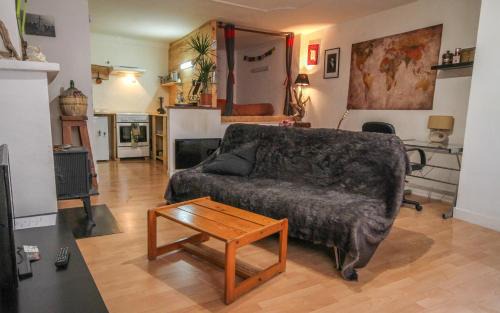Grand studio tout confort, centre historique