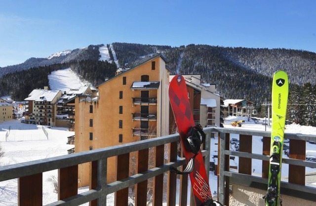 Grand Studio with mountain view