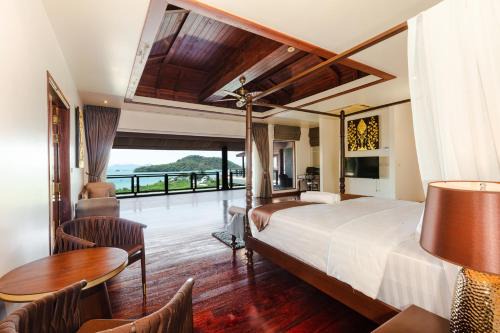 Grand View Panwa Luxury Villa