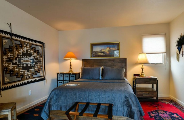 Grandview Studio - Breathtaking views in the foothills of the LaSal's