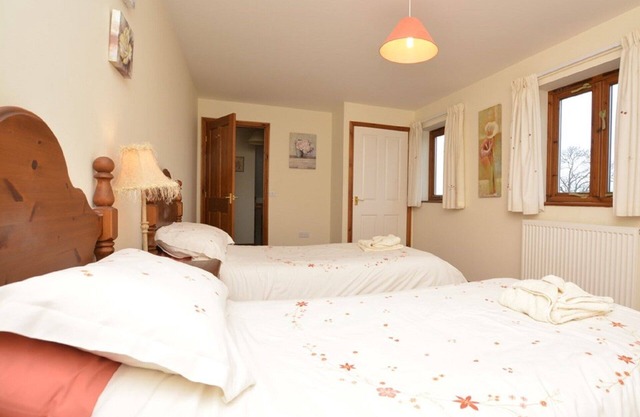 Grange Farm Park - CHESTNUT COTTAGE - Sleeps 6 Dog friendly