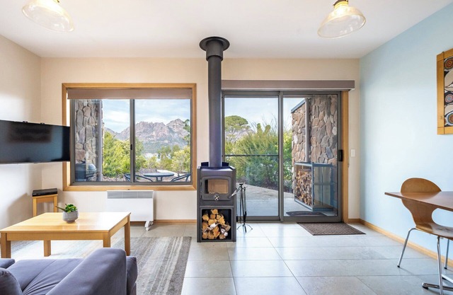 Granite (FS4) - Freycinet Holiday Houses