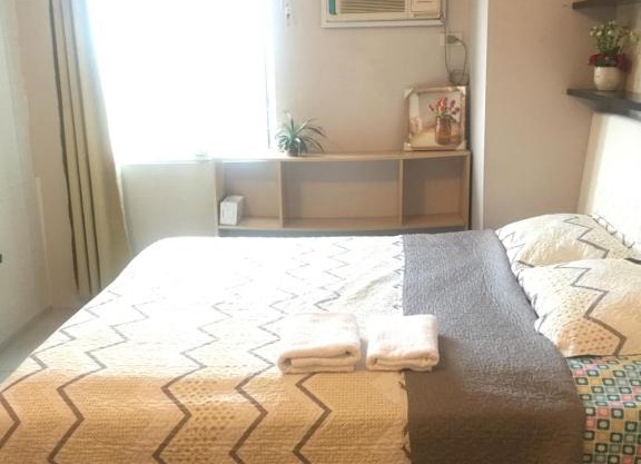 grass residence nearby SM North with fully furniture and wifi