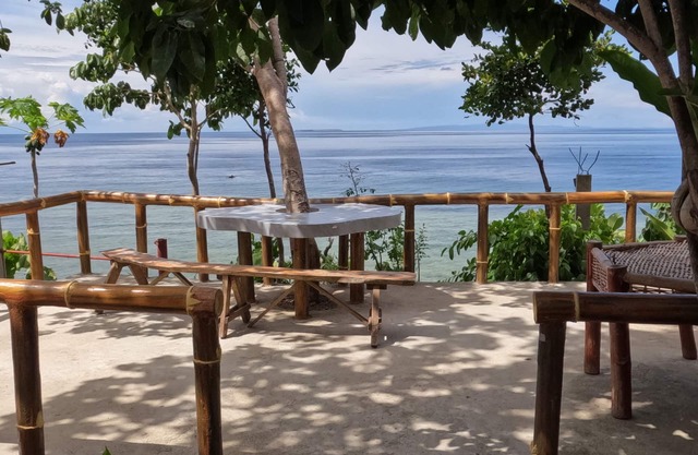 Gratum Beach Resort
