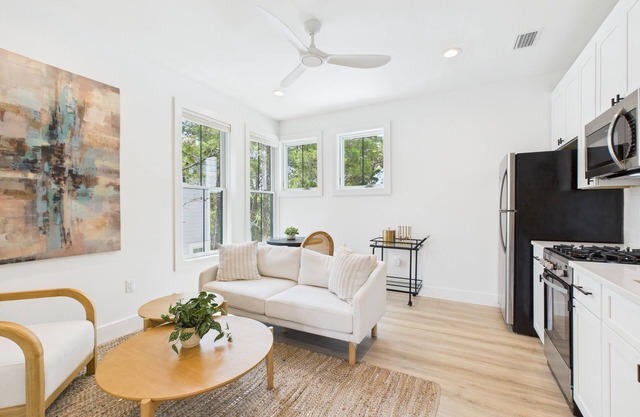 Graytful Loft 145–Private Beach Access–Sleeps 2