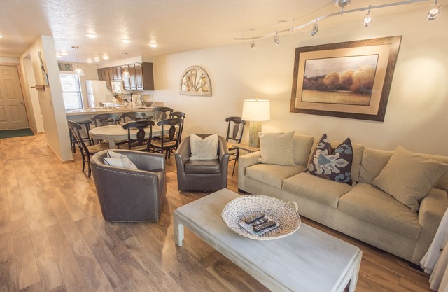 Great 2 bed townhouse. This is the best location in Ketchum!