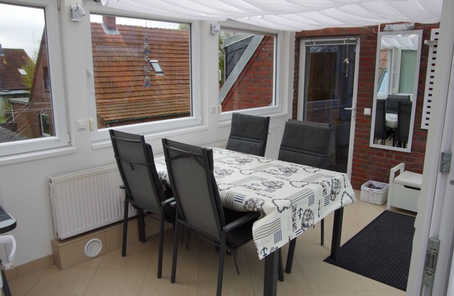 Great apartment with conservatory between Bensersiel and Dornumersiel 2-4 p