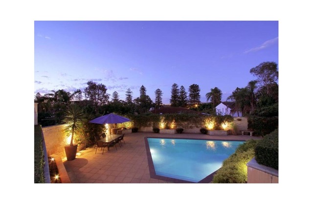 Great disc for long stays! Your unique oasis - nKing Bed, FAB WIFI, free parking