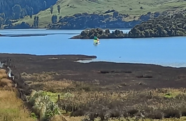 Great Fishing in Classic Kiwi Bach, With Amazing Views of Kawhia Harbour