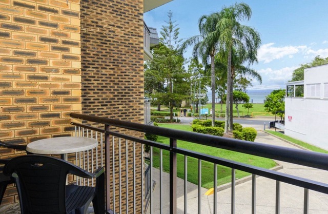 Great Location Close to Waterfront