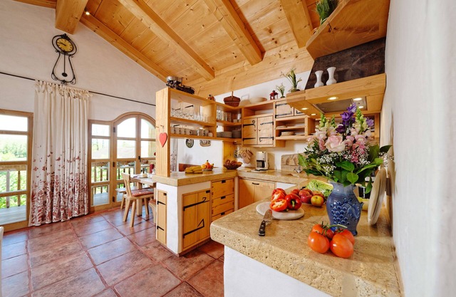 Great loft apartment with 2 bathrooms
