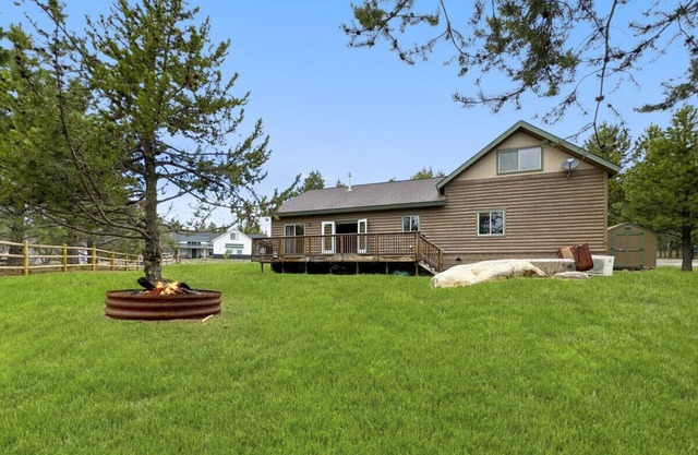 Great McCall Location w/Hot Tub & Large Yard