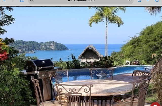 Great ocean views, walking distance to town/beach, heated pool, family friendly