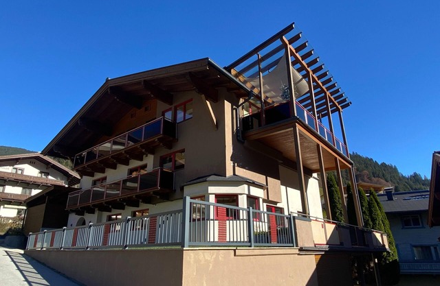 Great penthouse with terrace in prime location