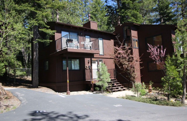 Great spot! North Lake Tahoe-St.Francis Lakeside #16, 4br/3ba, Pool,Tennis&more
