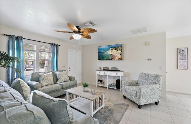 GREAT Summer rates! Come get your beach on!