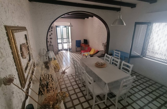 Great villa in front of the Ionian Sea in the south Salento (Torre San Giovanni)