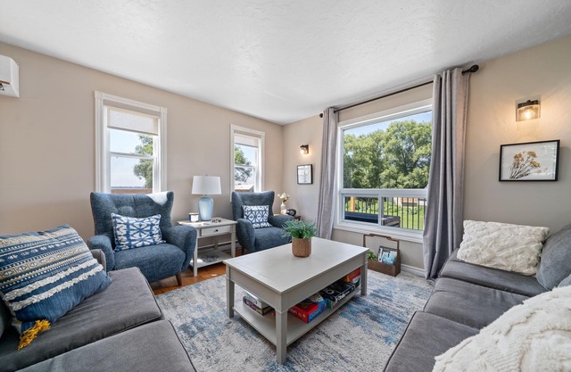 Great waterfront oasis in the heart of Prince Edward County wine country