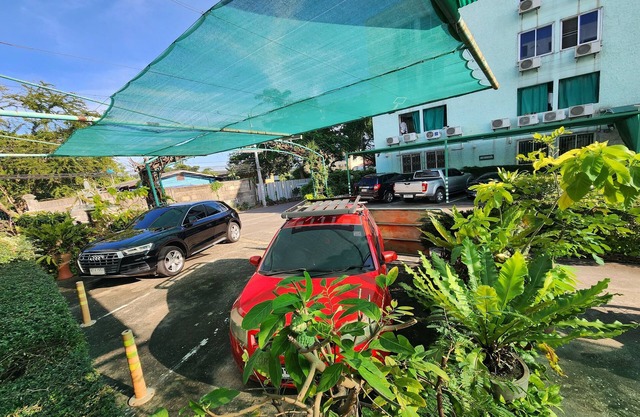 Green Apartment Kaset