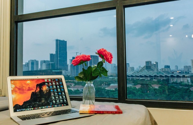 #Green Bay Hanoi 3 BR - King bed near JW Marriott
