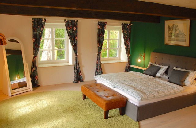 Green idyll between the seas - holidays under thatch