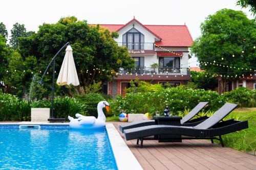 Green Meadow Villa