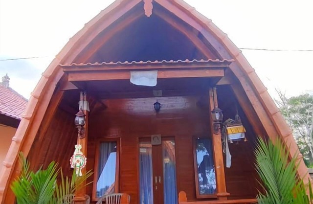 Green Pacing Lodge