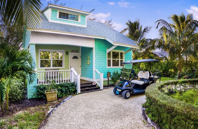 Green Turtle/Beach/Free GolfCart/Kayak/Umbrella/Chairs/Quiet Dead End