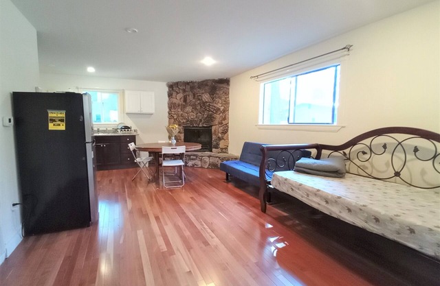GreenHouse BackUnit, 1br/1ba, by Lake Tahoe, Close to Heavenly Ski
