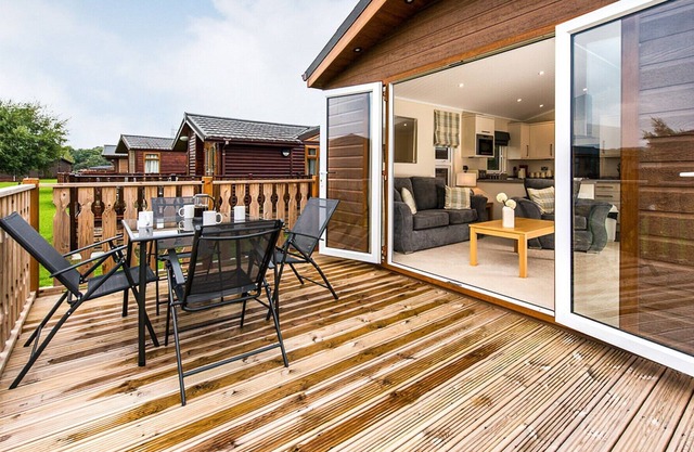 Gressingham 39 is extremely spacious, accommodating up to four guests in total comfort.