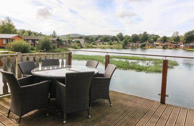 GRESSINGHAM 5, pet friendly, with a garden in Carnforth