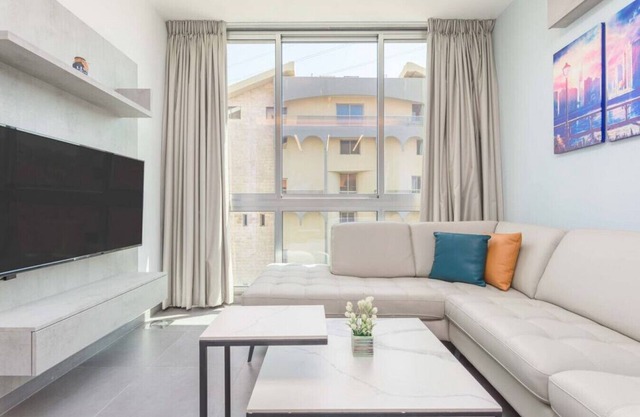 Grey 302: Modern 2-Bedroom Apartment in Awkar