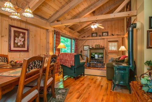 Grey Haven Cabin
