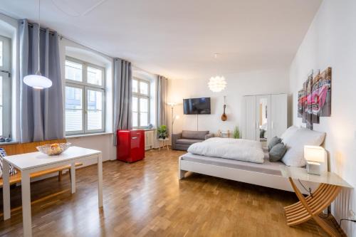 Große Altstadtwohnung in TOP Lage Zentrum