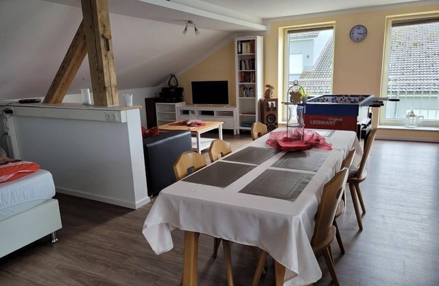 Große Ferienwohnung für 5 Personen mit Großer Dachterrasse