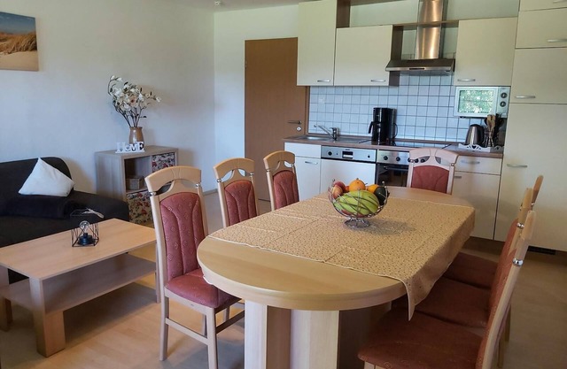 Große Ferienwohnung für bis zu 10 Personen mit Balkon