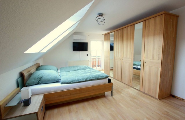Große Ferienwohnung mit 3 Schlafzimmern