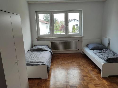 Große möblierte Wohnung im Zentrum von Lage