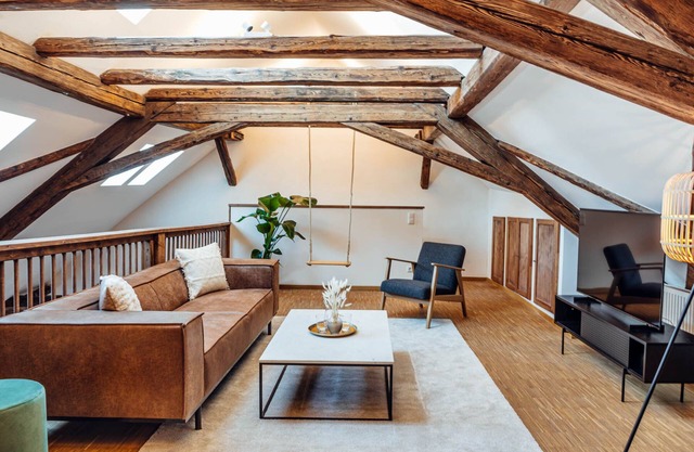 Großes Design Apartmentinnenstadtgruppe&familie