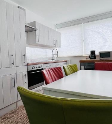 Großzügige, 95m2-Wohnung an der Hunte mit 3 Schlafzimmern für 5 Gäste, mit Parkplätzen