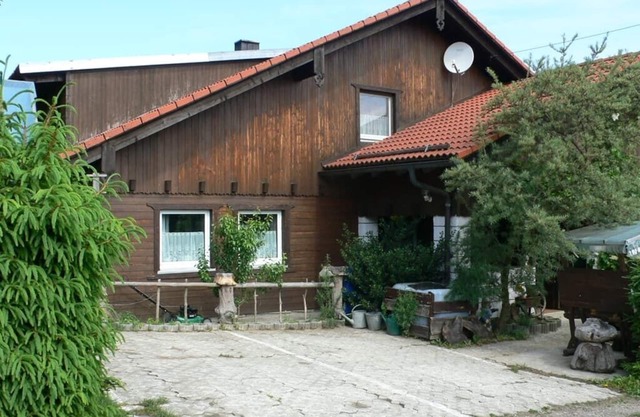 Großzügige Ferienwohnung mit Balkon und wunderbarem Bergblick