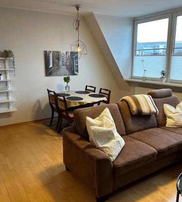 Großzügige, zentrale Ferienwohnung in Leer