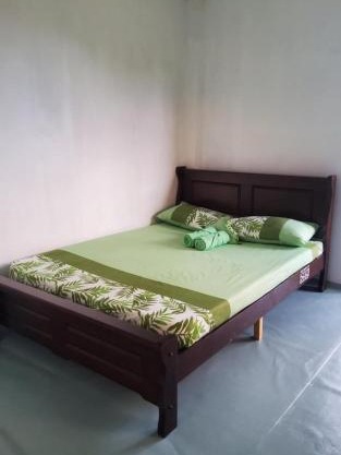 Ground Floor Air-conditioned Room in the Family Hut Bamboo House