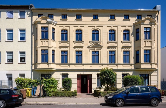 Ground floor apartment with terrace in the backyard in iconic Magdeburg-Sudenburg